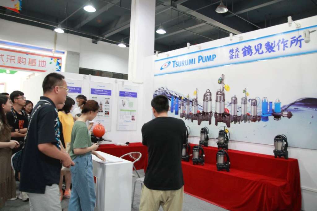https://mmbiz.qpic.cn/mmbiz_png/e7kGhzpUvd8kQRCNDp2cWEicZ1OnxKZ4ibc8oicBUnib5AmXQqGL0ibIyxvXjJsP4WsomUj23q1uiamKWzqmLw2Ec6XA/640?wx_fmt=gif