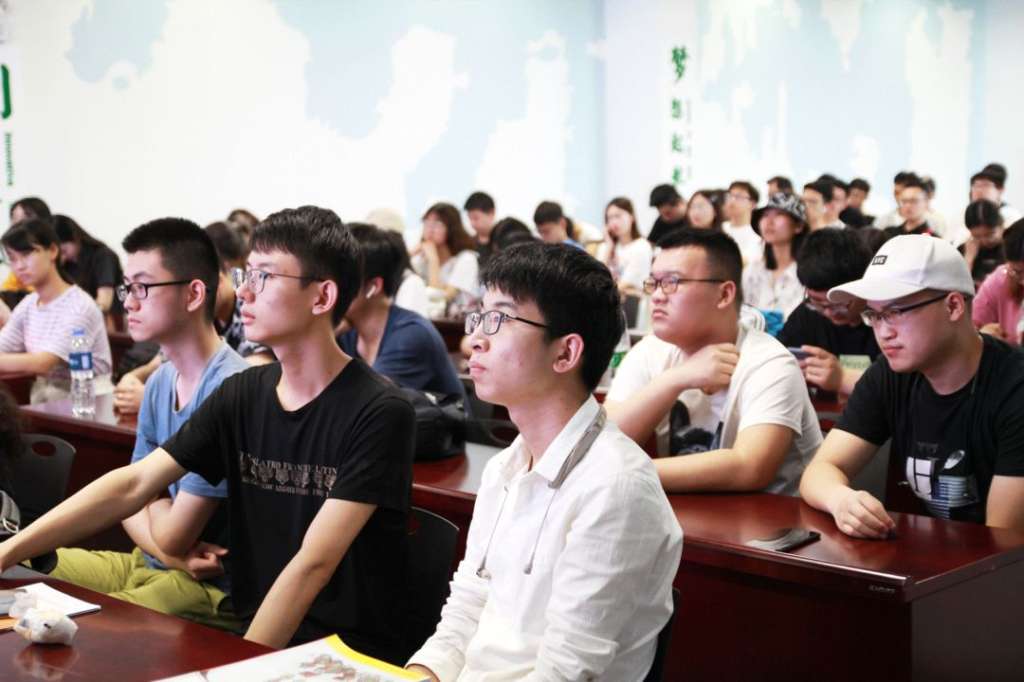 https://mmbiz.qpic.cn/mmbiz_png/e7kGhzpUvd8kQRCNDp2cWEicZ1OnxKZ4ibw9hda7yfgh3M3QOsibLia2PibDwPQiaONdibmDasGypa4pf2XO1GFrlCdFg/640?wx_fmt=gif